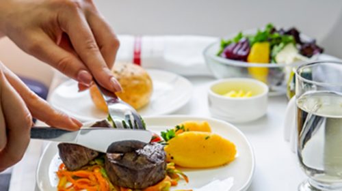 Cómo seleccionar comidas saludablemente