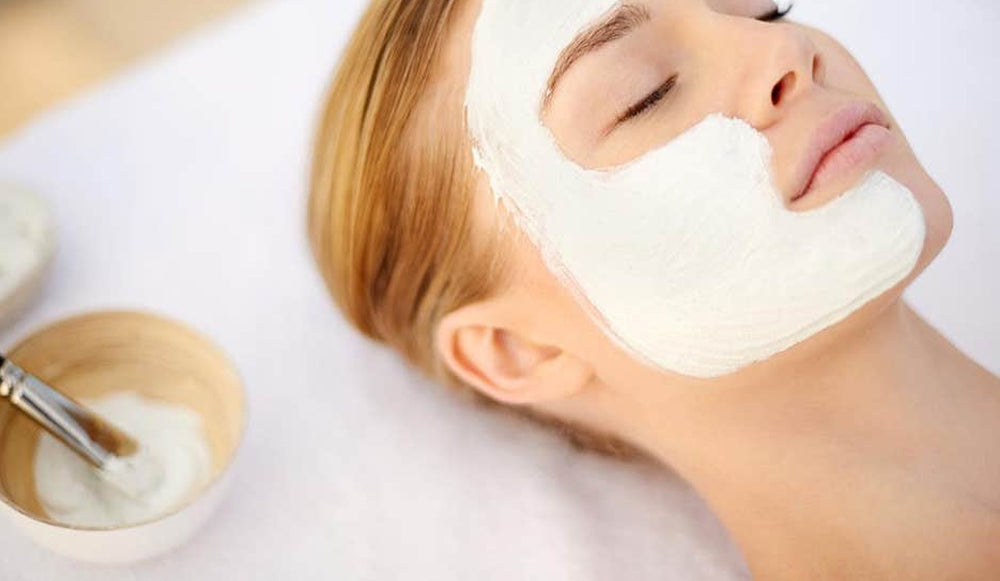 Embellece tu piel con mascarillas de arcilla blanca