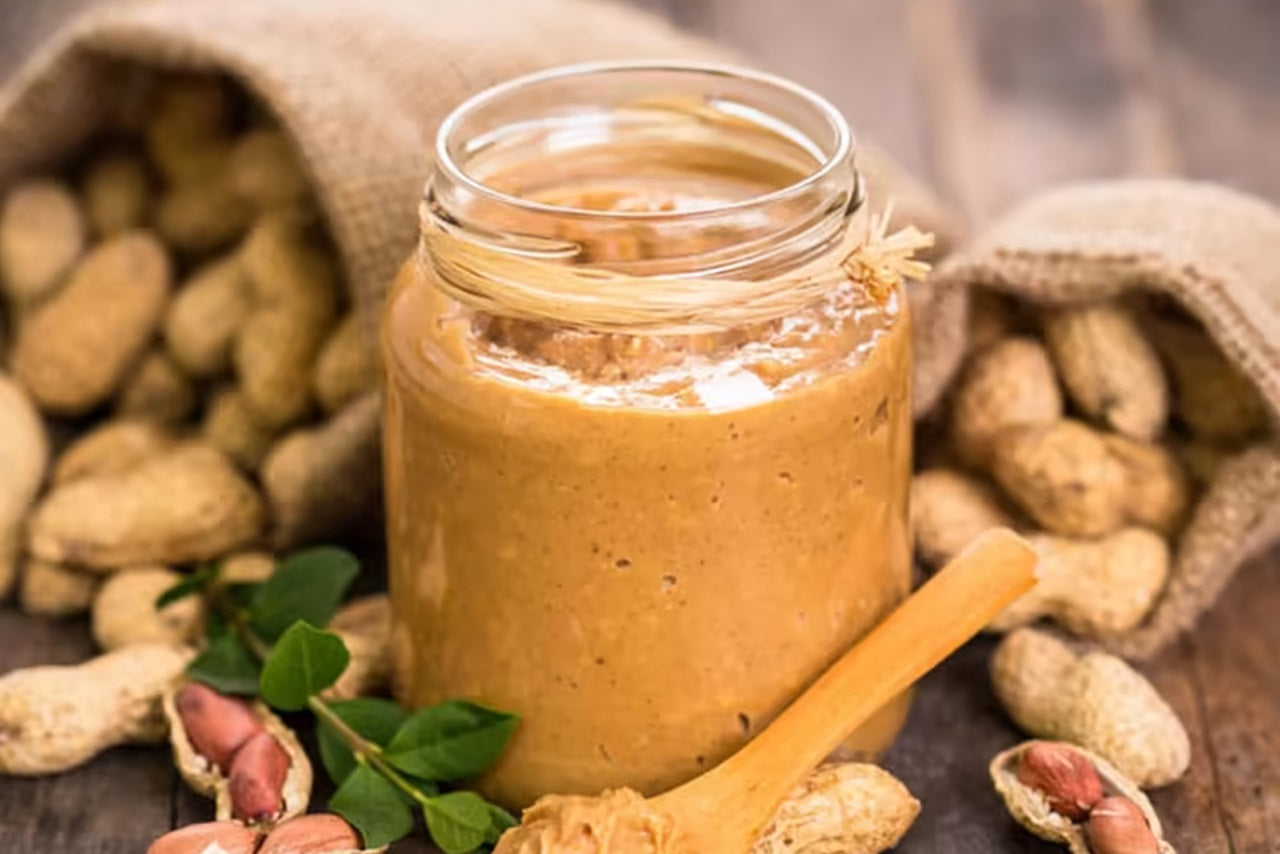 Suma calorías de calidad a tu dieta con crema de cacahuete